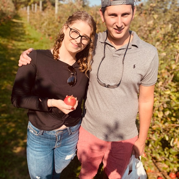 Meet your Posher, Alex - Picture 8 of 8